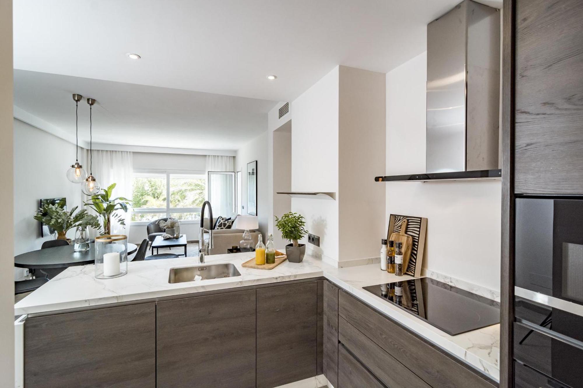Appartamento Pr - Stunning Flat Front Line Puerto Banus *